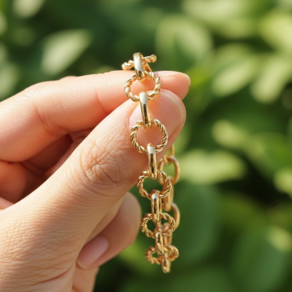 "Trendy Handmade Bracelet – A Thoughtful Gift for Girls & Women | UNVRC1593 - Picture 4 of 5